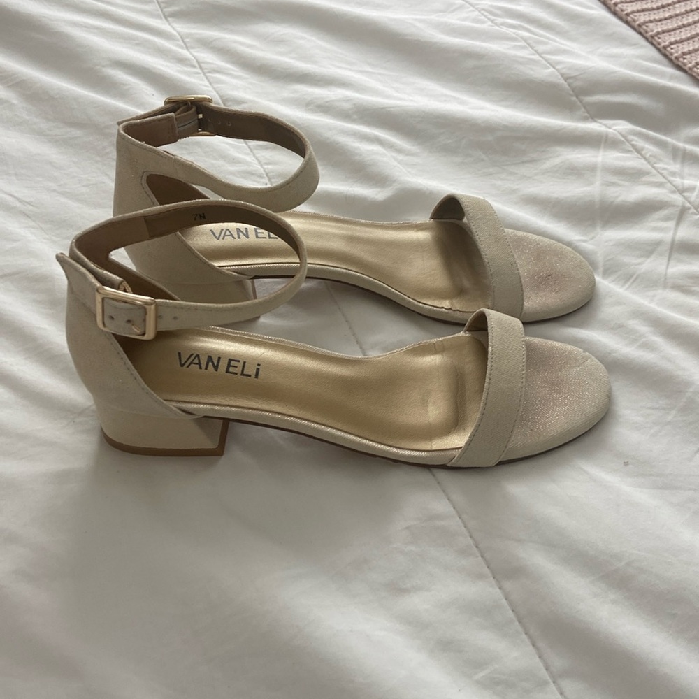Shiny heels